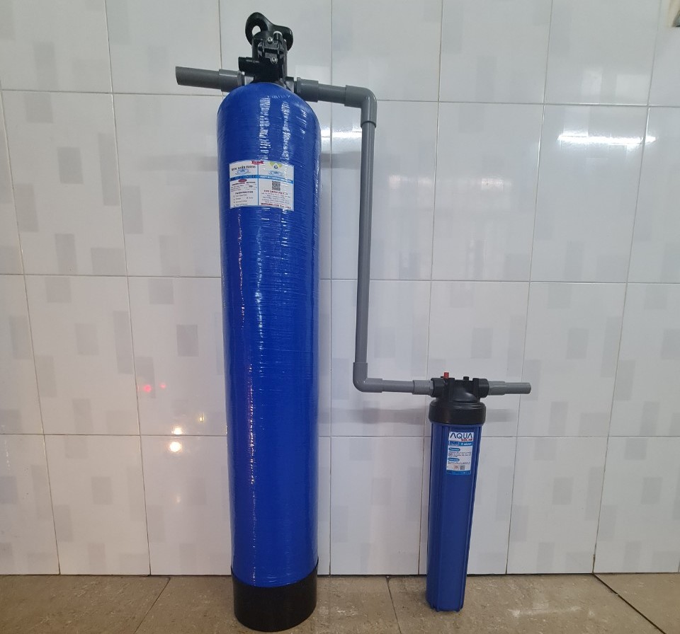 Cột khử độ cứng dùng cho nước máy (CS: 800 lít/giờ)