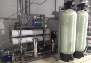 Dây chuyền lọc nước đóng chai/đóng bình 2m3/giờ (2 màng 8040 Filmtec Dupont - USA)