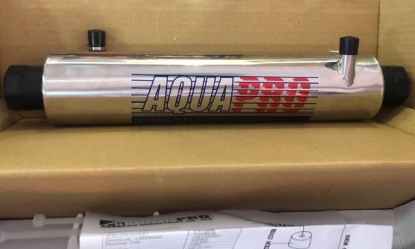 den diet khuan tia uv aquapro usa 2gpm